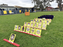 IMG 8064 1765278470 Mega Guess Who